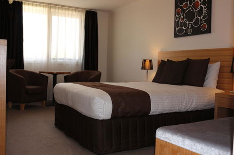 Bairnsdale International - Hotel NSW 21