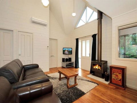 Two Truffles Cottages - Hotel NSW 5