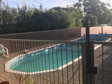 Eagle Bay Views - Hotel NSW 6