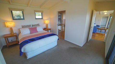 Limosa Rise - Hotel NSW 20
