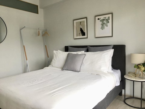 The Wheelhouse - 2BR Waterfront Apt In Town - Hotel NSW 9