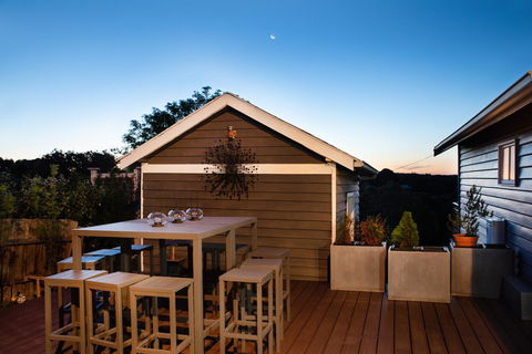 Churchills - Hotel NSW 5