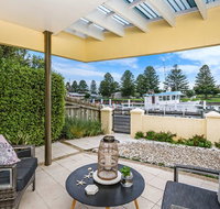 The Waterfront Apartment - Hotel NSW