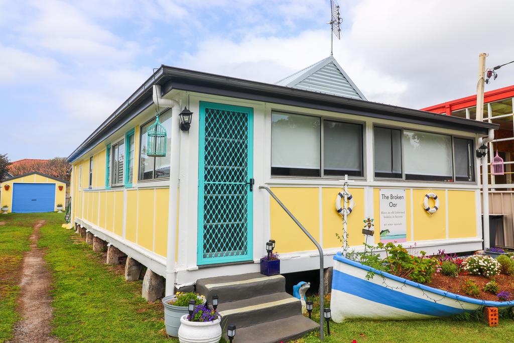 Pinny Beach NSW Hotel NSW