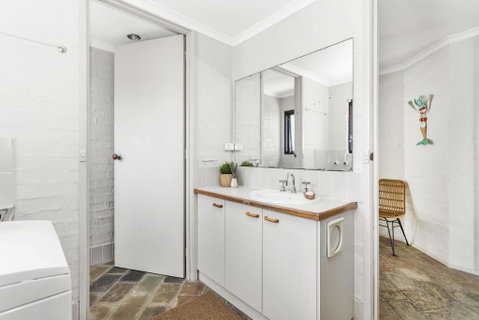 The Bunker Of Bawley - Hotel NSW 1