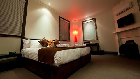 The Burwood Inn - Hotel NSW 3