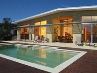 Book Sedgwick Accommodation Vacations Hotel NSW Hotel NSW
