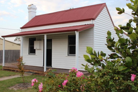 The Cottage - Hotel NSW 3