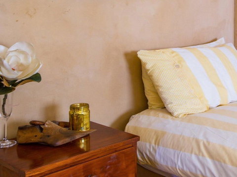 The Farmhouse - Grape Vines And Rolling Green Hills - Hotel NSW 3