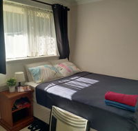 The Fawzi Holiday Home Perth - Hotel NSW