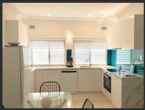 The Fisherman's Shack - Hotel NSW 2