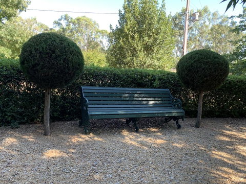 The Heritage Garden - Hotel NSW 3