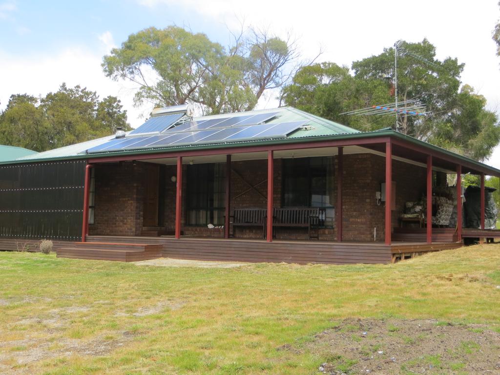 Coles Bay TAS Hotel NSW