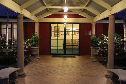 The Lawson Riverside Suites - Hotel NSW 2