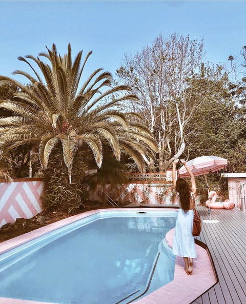 The Med Crescent Head - Hotel NSW 3