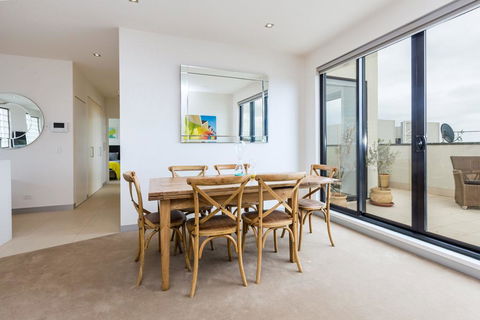 THE PENTHOUSE - MORNINGTON - Hotel NSW 2