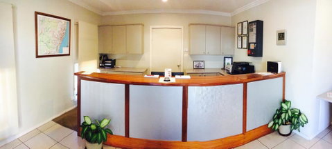 The Saltbush Motor Inn - Hotel NSW 1