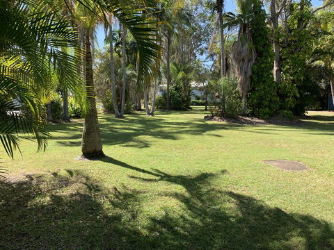 Tin Can Bay Motel - Hotel NSW 3