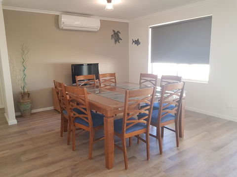 Towncrackers Guest House - Hotel NSW 2