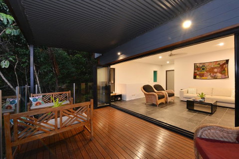 Trinity Beach Hideaway - Hotel NSW 2