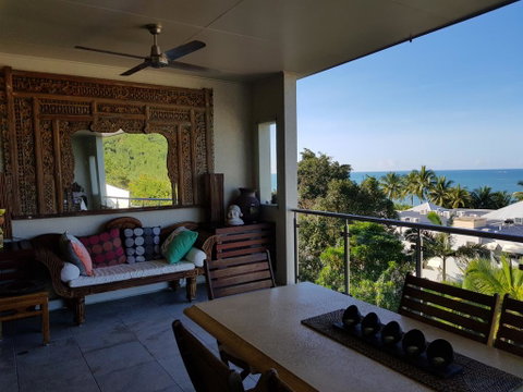 Trinity Beach Penthouse - Hotel NSW 3
