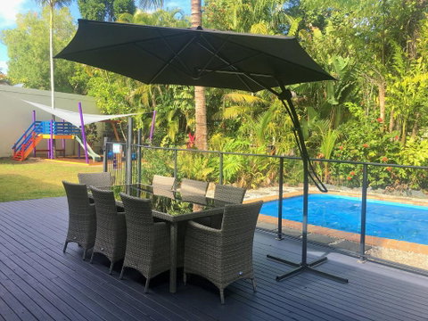 Tropical Private Open Space At Trinity - Hotel NSW 0