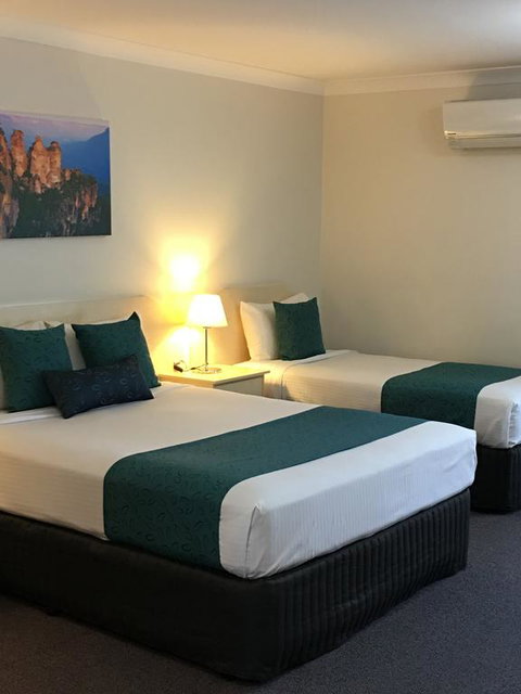 Tuckerbox Motor Inn - Hotel NSW 1