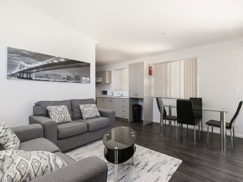 Twin Waters Caravan Park - Hotel NSW 1