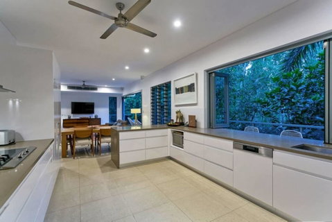 Veldree Palm Cove Rainforest Views,Privacy,Close To The Beach And Restaurants - Hotel NSW 2