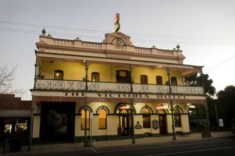 Victoria Hotel Rutherglen - Hotel NSW 0