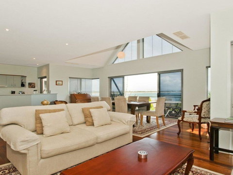 Villa Mer - Stylish Waterfront Accommodation - Hotel NSW 0