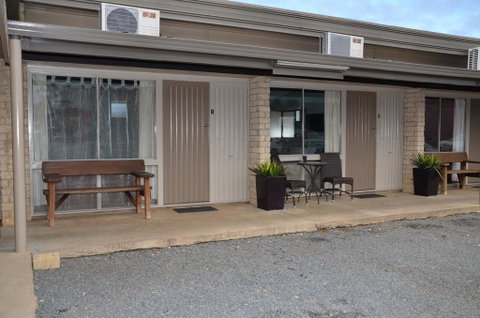 Warwick Motor Inn - Hotel NSW 2