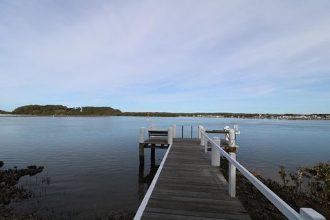 Waterfront Cottages - Hotel NSW 3