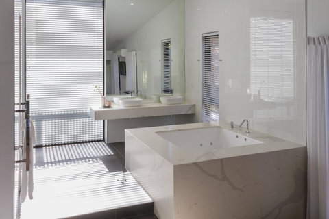 Hepburn Springs Escape - Hotel NSW 4