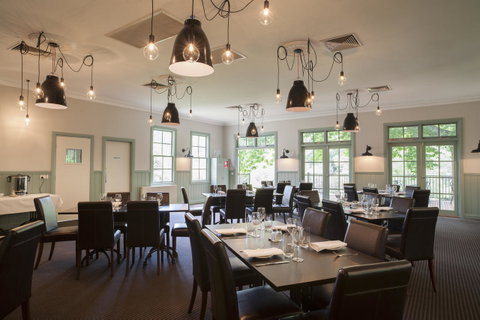 Oscar\'s On The Yarra - Hotel NSW 5