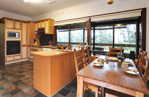 Lavender Farm - Hotel NSW 4