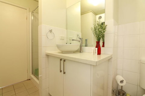 Colour Pop Fitzroy - 3 Bedroom Pet Friendly - Hotel NSW 20