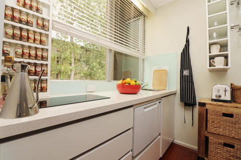 Colour Pop Fitzroy - 3 Bedroom Pet Friendly - Hotel NSW 5
