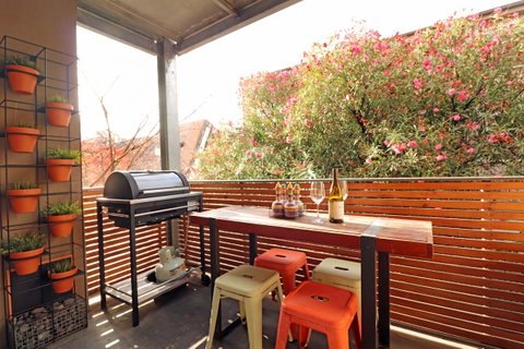 Colour Pop Fitzroy - 3 Bedroom Pet Friendly - Hotel NSW 7