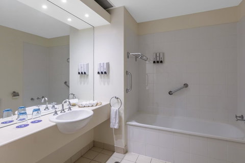 Park Regis Griffin Suites - Hotel NSW 18
