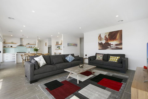 Tidal Changes - Rejuvenate Stays - Hotel NSW 2