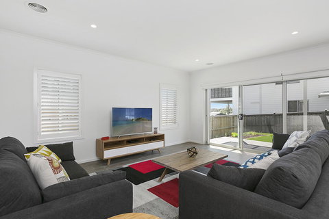 Tidal Changes - Rejuvenate Stays - Hotel NSW 3