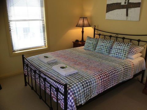 At The Beach Apartments - Hotel NSW 2