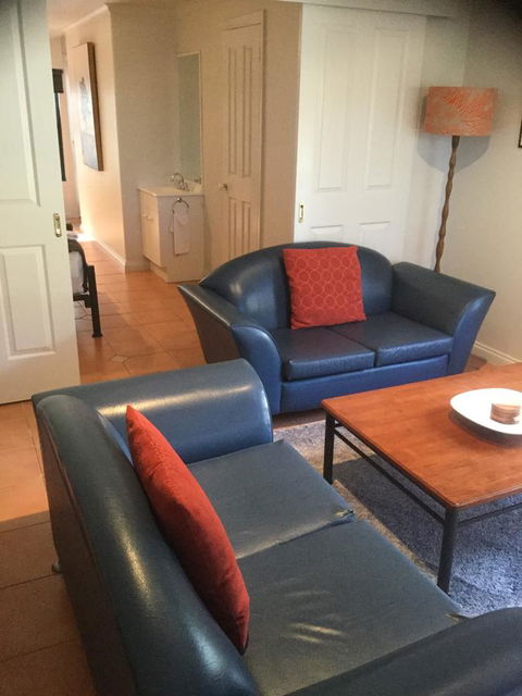 At The Beach Apartments - Hotel NSW 12