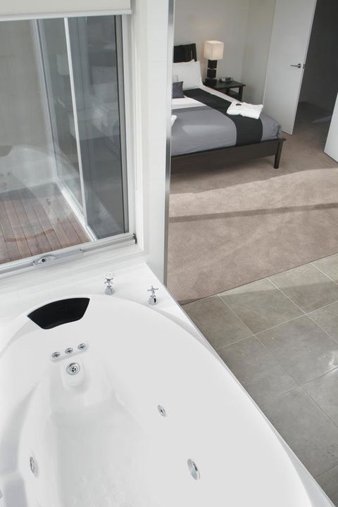 104 On Merri Apartments - Hotel NSW 4