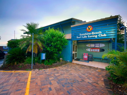 La Mer Sunshine Beachfront - Hotel NSW 9