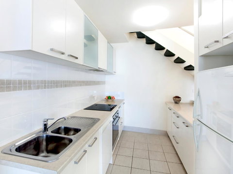 La Mer Sunshine Beachfront - Hotel NSW 5