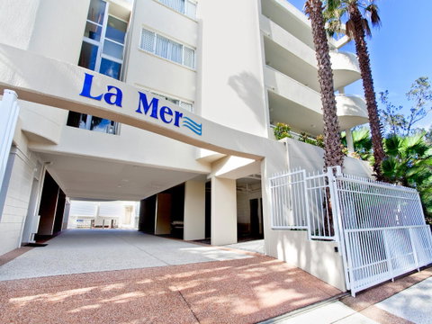 La Mer Sunshine Beachfront - Hotel NSW 22