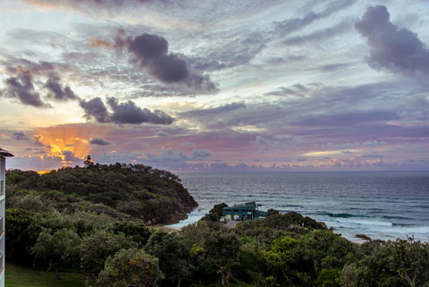 Whale Watch Ocean Beach Resort - Hotel NSW 4