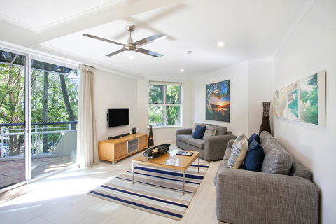 Emerald Noosa - Hotel NSW 24